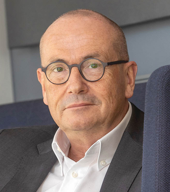 Stuttgart Portrait WRS  Dr  Walter Rogg  Geschäftsführer